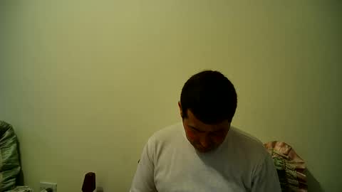 felipebb40 online show from December 2024 06:27:02 PM