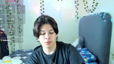 Snapshot of felix_leex chatting on December 2024 10:18:01 PM Felix leex online show from December 2024 10:18:01 PM