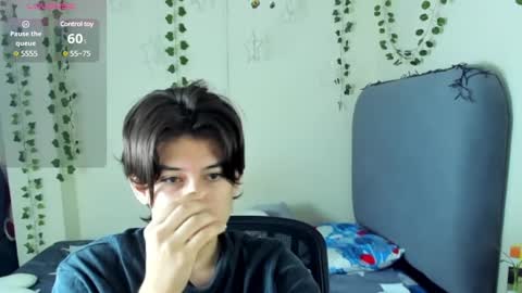 Snapshot of felix_leex chatting on December 2024 12:49:02 PM Felix leex online show from December 2024 12:49:02 PM