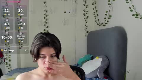 Snapshot of felix_leex chatting on December 2024 10:52:02 PM Felix leex online show from December 2024 10:52:02 PM