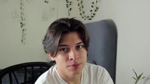 Snapshot of felix_leex chatting on February 2025 01:02:02 AM Felix leex online show from February 2025 01:02:02 AM