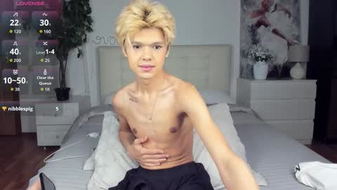 Felix online show from September 2025 06:08:02 PM