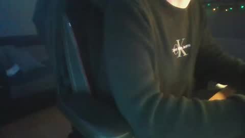 Snapshot of fem_alice_louis_dom chatting on December 2024 06:17:02 PM fem_alice_louis_dom online show from December 2024 06:17:02 PM