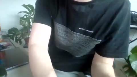 Snapshot of fem_alice_louis_dom chatting on October 2025 09:30:01 AM fem_alice_louis_dom online show from October 2025 09:30:01 AM