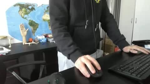 femdomsubby online show from December 2024 12:54:01 AM