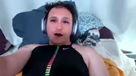 Snapshot of femfly chatting on July 2026 06:42:01 AM Bobbi EnFemme online show from July 2026 06:42:01 AM
