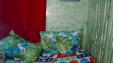 feminine_tsx online show from January 2025 10:58:02 AM