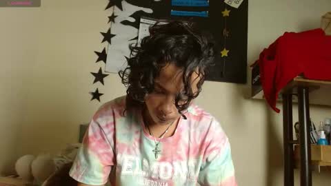 Snapshot of fenixmfx chatting on December 2025 07:22:01 PM Fenix online show from December 2025 07:22:01 PM