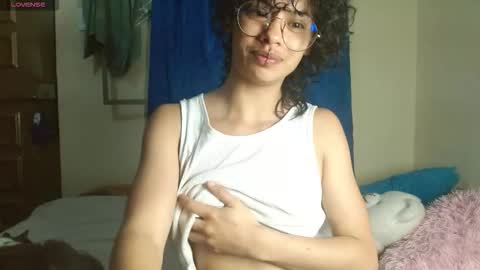 Snapshot of fenixmfx chatting on January 2026 02:10:01 PM Fenix online show from January 2026 02:10:01 PM