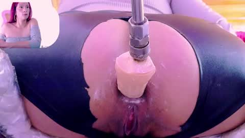 stefannia online show from June 2026 09:06:01 PM
