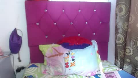 Snapshot of fenixxx1604 chatting on January 2026 08:55:01 PM Fenixxx online show from January 2026 08:55:01 PM