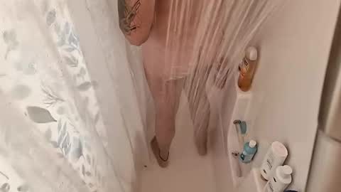 fenrir226453 online show from October 2025 11:52:02 AM