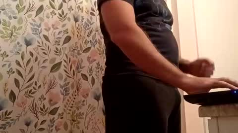 fenrir226453 online show from January 2026 07:19:02 PM