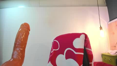 Snapshot of fer_wow chatting on February 2025 08:42:02 PM Fernanda online show from February 2025 08:42:02 PM