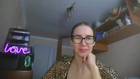 feraliss online show from March 2026 08:41:02 AM