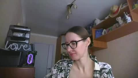 feraliss online show from March 2026 10:52:01 AM