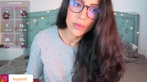 fergiecienta online show from December 2025 12:22:01 PM