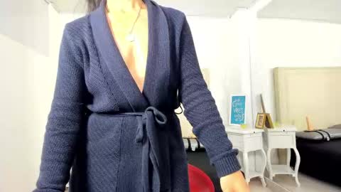 Fernanda  online show from May 2026 07:25:01 AM