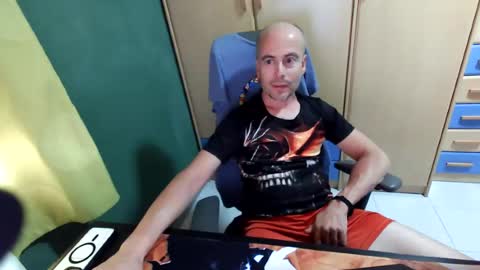 fernandez83 online show from June 2026 06:51:01 PM