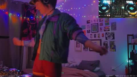 Fern next stream 430pm Monday PST online show from September 2025 12:06:01 PM