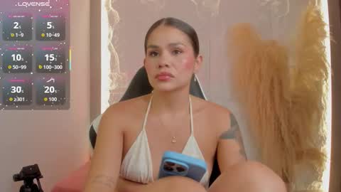 Fer  online show from March 2026 01:43:02 AM