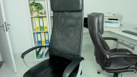 Snapshot of fetish_life chatting on December 2024 05:30:02 PM fetish_life online show from December 2024 05:30:02 PM