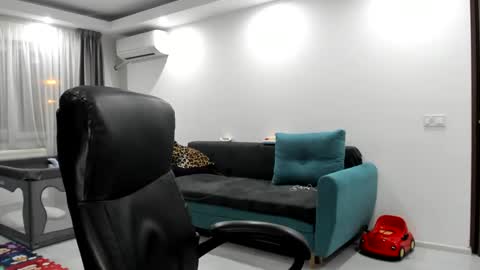 Catalea DM online show from February 2025 08:03:01 PM