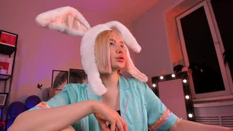 Rey online show from December 2024 06:05:01 PM