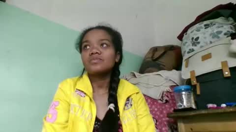 Snapshot of fetranialdy chatting on September 2025 04:29:01 AM fetranialdy online show from September 2025 04:29:01 AM