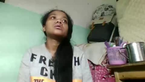 Snapshot of fetranialdy chatting on October 2025 04:38:01 AM fetranialdy online show from October 2025 04:38:01 AM