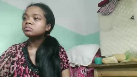 Snapshot of fetranialdy chatting on November 2025 04:14:01 AM fetranialdy online show from November 2025 04:14:01 AM