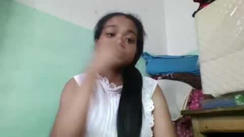 Snapshot of fetranialdy chatting on November 2025 04:58:02 AM fetranialdy online show from November 2025 04:58:02 AM