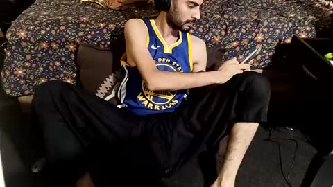 fezzyqt online show from September 2025 04:00:02 PM