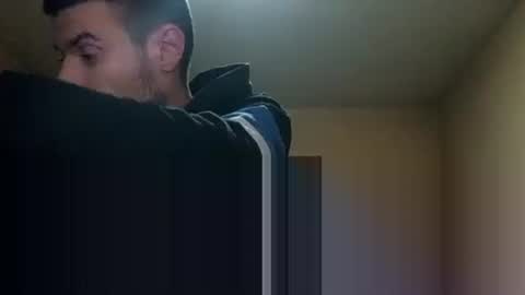 Raised in 90s online show from December 2024 12:56:01 AM