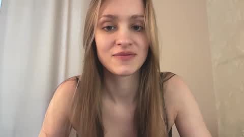 Snapshot of fflloowweerr chatting on February 2025 08:29:02 AM Lisa online show from February 2025 08:29:02 AM