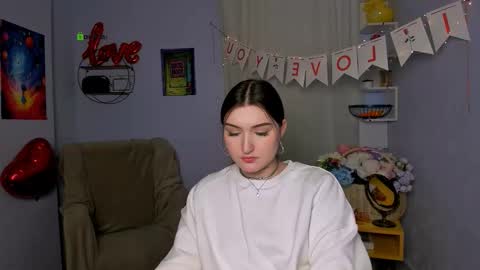 Snapshot of fibi_meow chatting on February 2026 08:51:01 AM Fibi online show from February 2026 08:51:01 AM