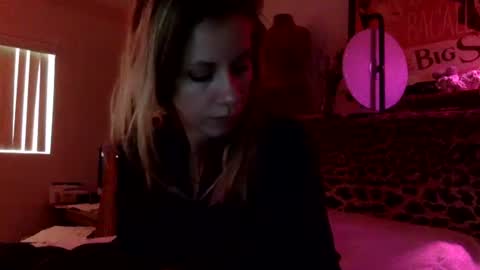 fidelity77 online show from September 2025 09:18:01 PM