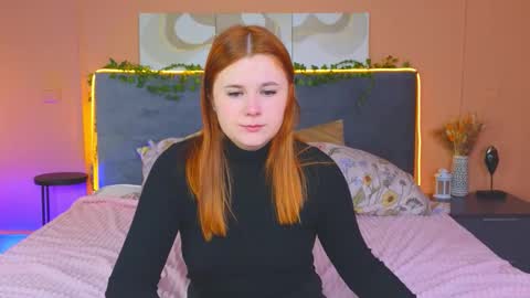 Snapshot of fiery_foxy chatting on October 2025 04:12:01 AM Mabel online show from October 2025 04:12:01 AM