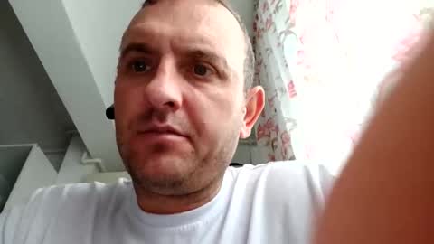 Snapshot of figonik chatting on January 2026 11:15:02 AM Nick online show from January 2026 11:15:02 AM