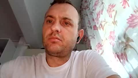 Snapshot of figonik chatting on January 2026 05:56:01 AM Nick online show from January 2026 05:56:01 AM