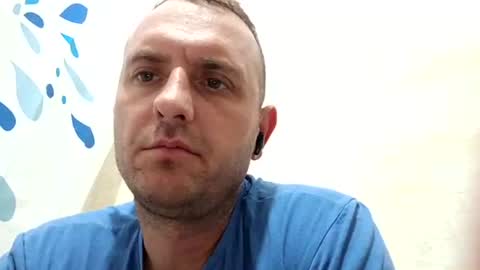 Snapshot of figonik chatting on March 2026 08:21:02 AM Nick online show from March 2026 08:21:02 AM