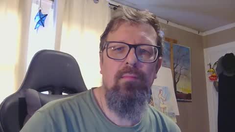 Snapshot of figuredraw chatting on February 2026 10:06:02 PM figuredraw online show from February 2026 10:06:02 PM