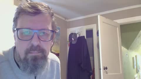 Snapshot of figuredraw chatting on February 2026 09:27:02 PM figuredraw online show from February 2026 09:27:02 PM