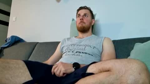 fiolkamil online show from May 2026 07:53:01 PM
