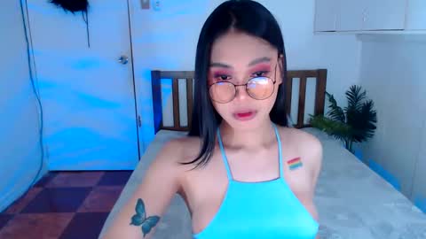 Snapshot of filipina_sassyqirl19xxx chatting on January 2025 10:02:01 AM sweet online show from January 2025 10:02:01 AM