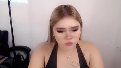 Snapshot of filipina_slutty69xxx chatting on September 2025 02:11:02 AM Angela DONT FORGET TO FOLLOW AND GIVE ME APPRECIATION online show from September 2025 02:11:02 AM