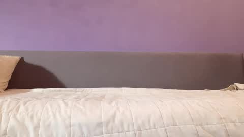 Whitechocolate online show from April 2026 07:52:02 PM