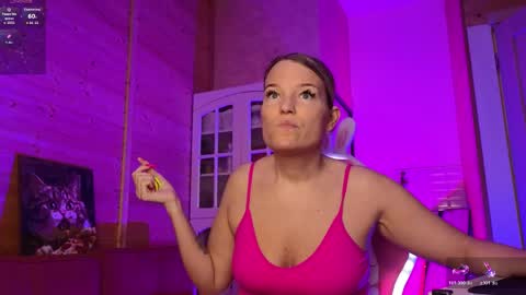 Lady online show from May 2026 03:20:01 PM