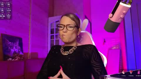 Lady online show from June 2026 05:39:02 PM