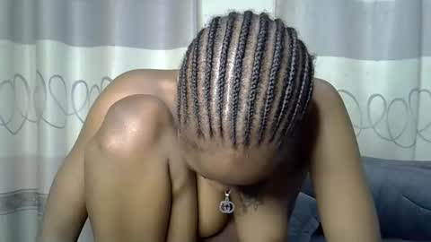 Snapshot of fine_queen12 chatting on December 2024 09:21:01 AM fine_queen12 online show from December 2024 09:21:01 AM